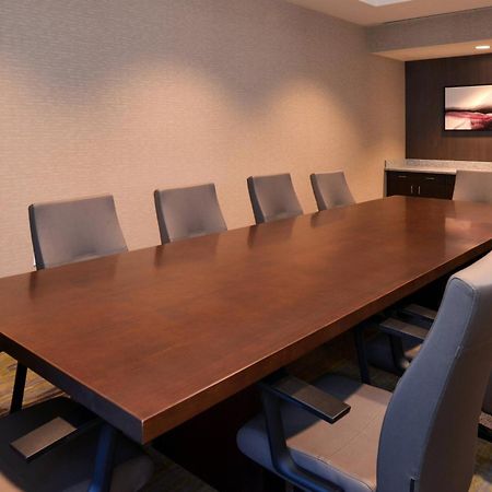 Courtyard By Marriott St. Louis St. Peters Hotel Saint Peters Ngoại thất bức ảnh