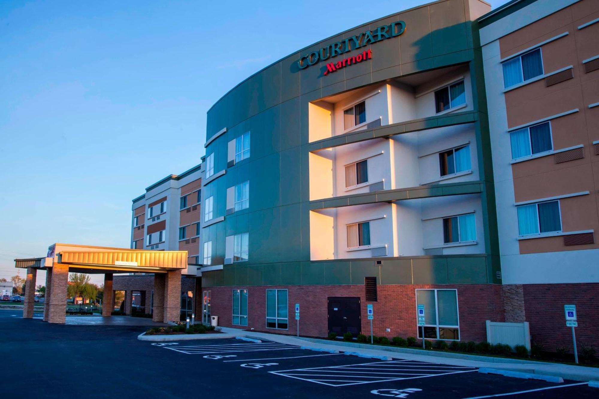 Courtyard By Marriott St. Louis St. Peters Hotel Saint Peters Ngoại thất bức ảnh
